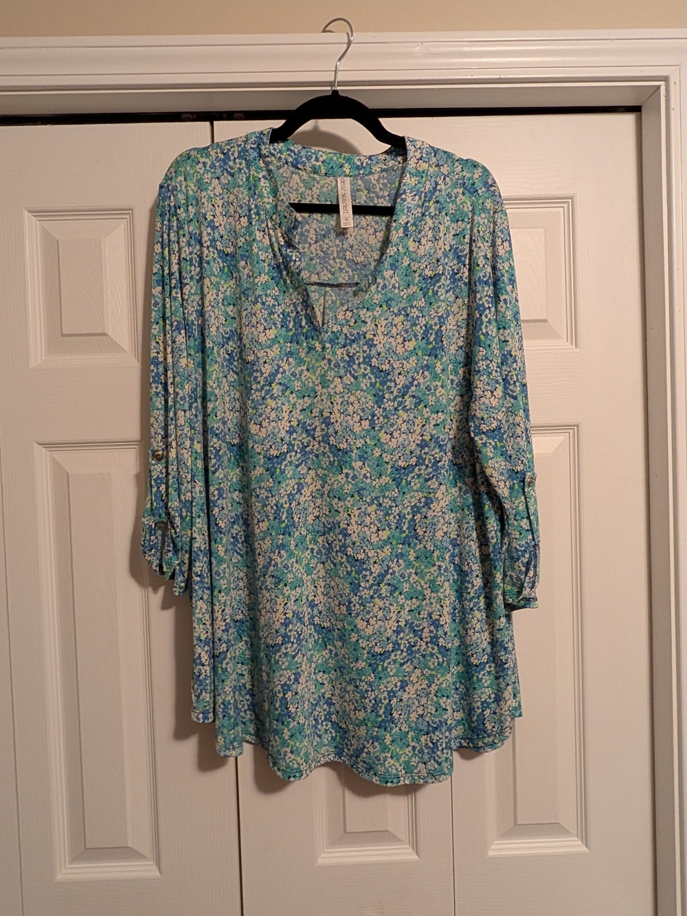 Women's Blue-Green Floral V-Neck Tunic Top